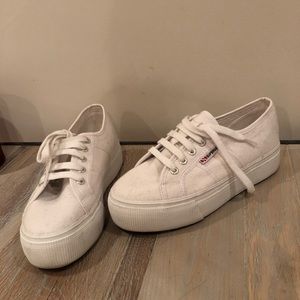 Superga platform sneaker